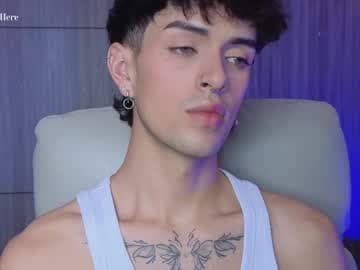 𝓔𝓻𝓲𝓼 𝓛𝓮𝓸𝓷 🐼 (ℐ𝓃𝒹𝑒𝓅𝑒𝓃𝒹𝑒𝓃𝓉 𝓂𝑜𝒹𝑒𝓁)