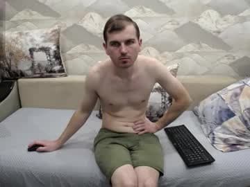 Carter. https://fansly.com/sweet_guy1