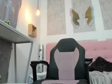 𝙼̷𝙸̷𝙲̷𝙷̷𝙰̷𝙴̷𝙻̷ ✿