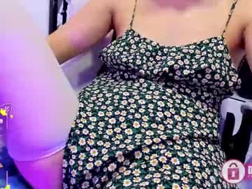 Tatiana vega. (call me tati)🍒😻